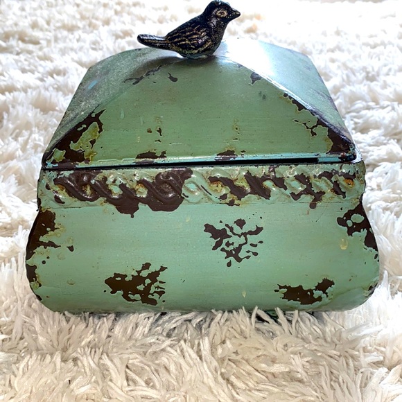 Other - Bird Box Decor